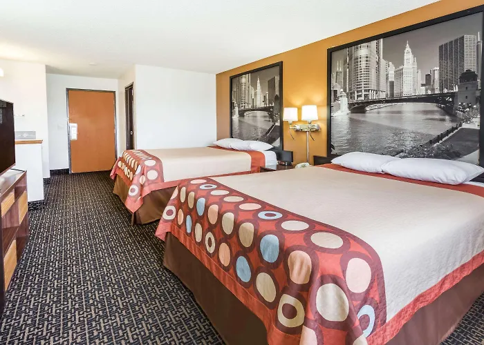 Super 8 By Wyndham Dixon Motel