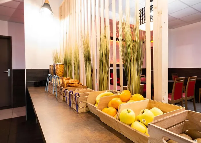 Kyriad Dijon Sud - Longvic