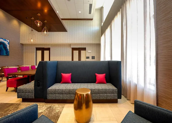 Hoteles en Aurora