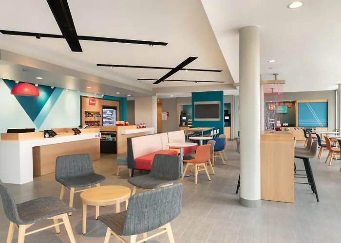 Avid Hotel - Hays By Ihg