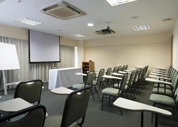 Golden Tulip Macae Hotel
