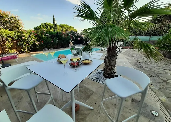 Villa Rasoa Chambre Miroir Agde