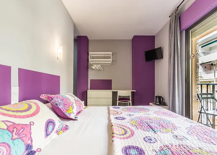 Hostal Tropical Almuñécar