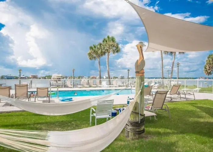 Oceanfront At Sabine Yacht And Racquet Club