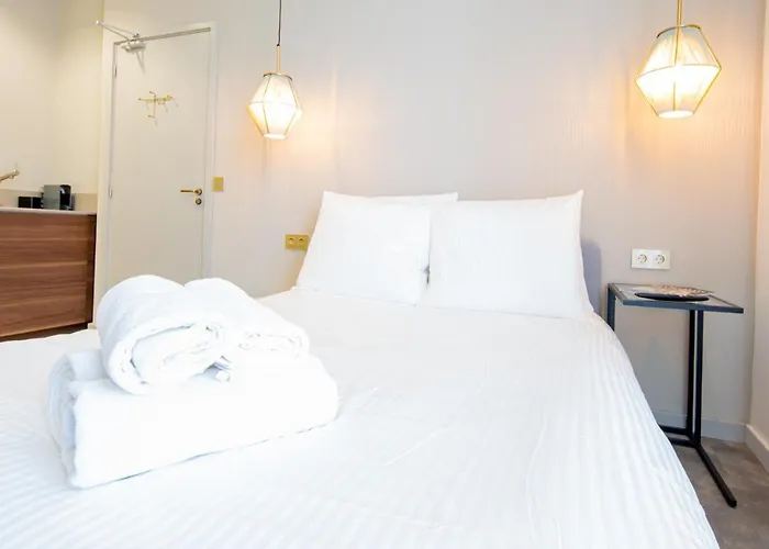 The Den Newly Build Apartment 7-Minutes From Rotterdam City Central Station App2 Schiedam