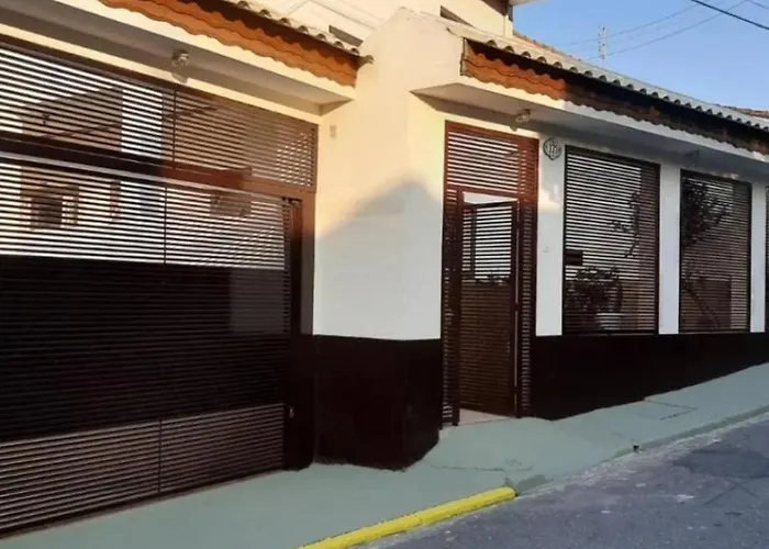 Pousada Deus é Fiel