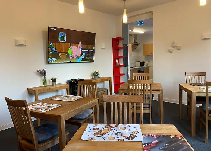 Ferienunterkunft mit 4 Doppelzimmern in Einbeck!!
