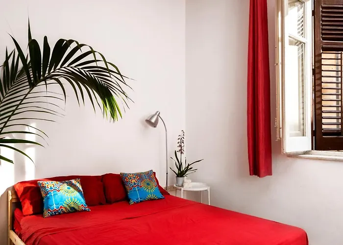 Bed and Breakfast 13 Open House Palermo