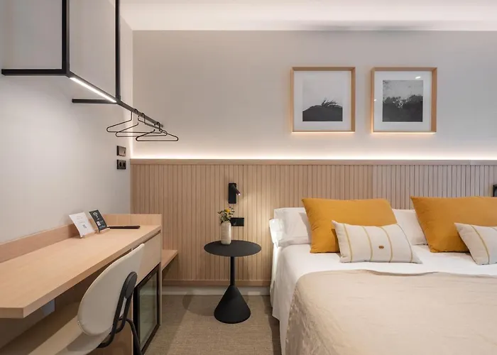 Nirea Hotel Vitoria