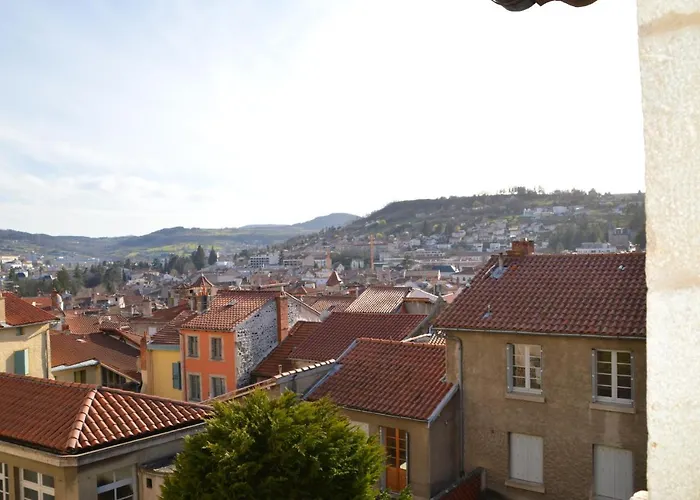 Maison au Loup - Superbe ancien hotel particulier du XVIe siècle au cœur de la vieille ville du Puy Le Puy-en-Velay