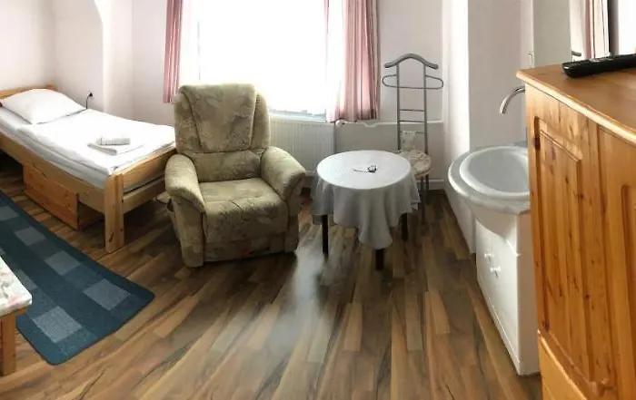 Garis Pension Heide 