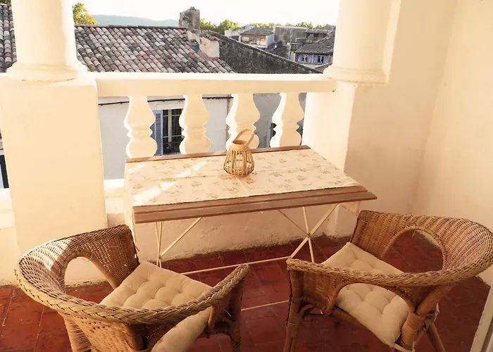 Hotel La Dame Jeanne à Cucuron