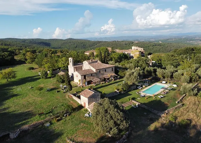 La Canonica Di San Michele Monteriggioni
