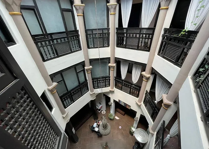 Riad 7 Pierres