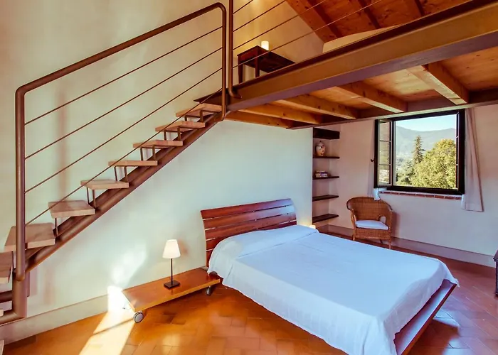 Cascina La Palazzina Aparthotel Salò