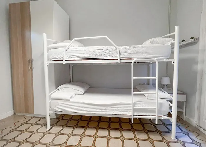 Az The Old Town Hostel - Coliving Zaragoza