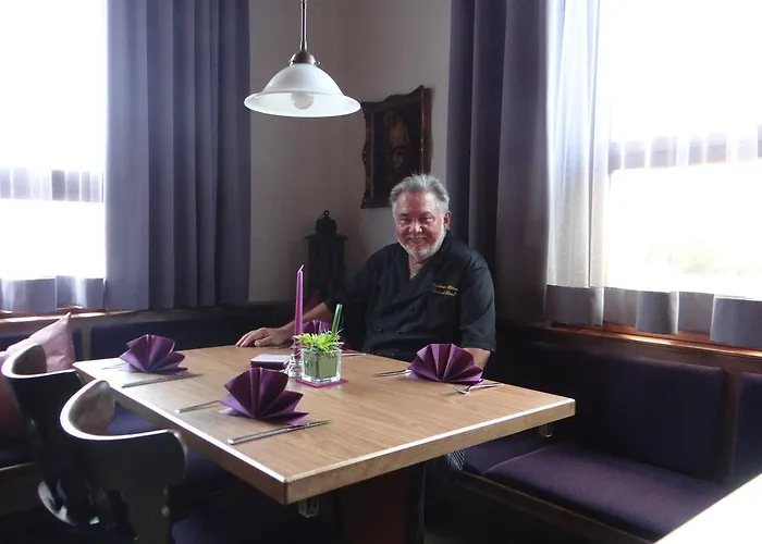 Hotel-Restaurant Zum Goldenen Hahnen Markgröningen