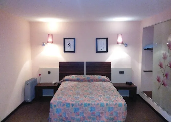 Hostal - Restaurante Asador Esperanza Huesca