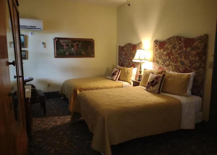 The Lafayette Inn