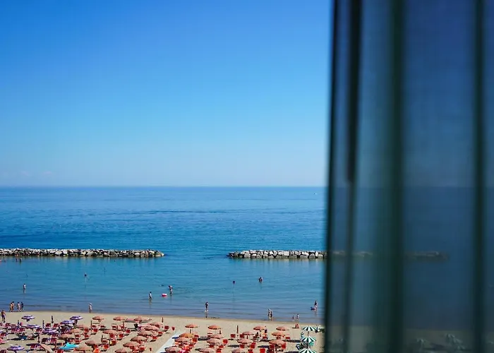 Hotel International