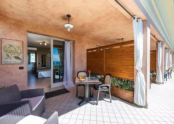 Residence Il Fiore Del Garda Manerba del Garda