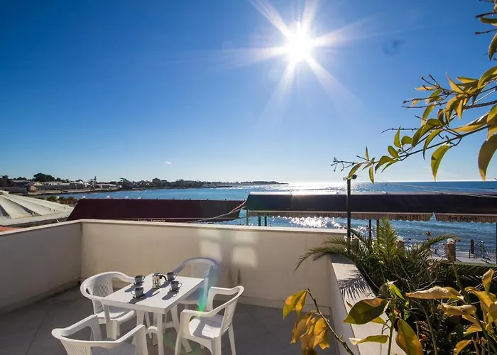 Apartments Umag Center, Seafront With Terrace In Umago