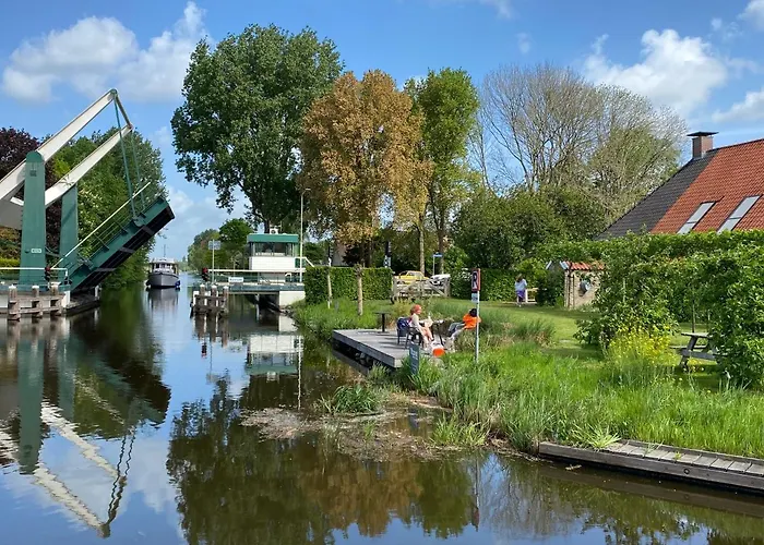 Uitgerust voor Zaken Bed and Breakfast Heerenveen