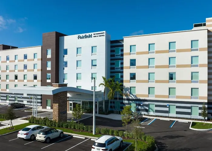 Fairfield By Marriott Inn & Suites West Palm Beach Century Village 
