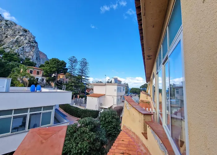 Ashur310 Residence Mondello