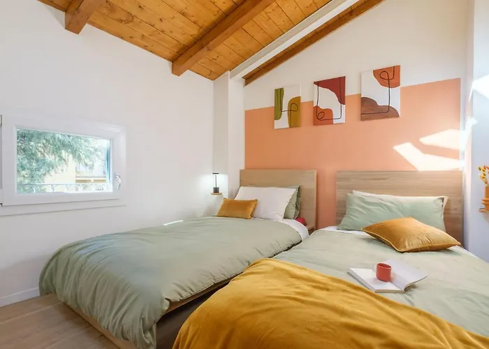 Villa In Centro Con Giardino - Reste Il Sentiero