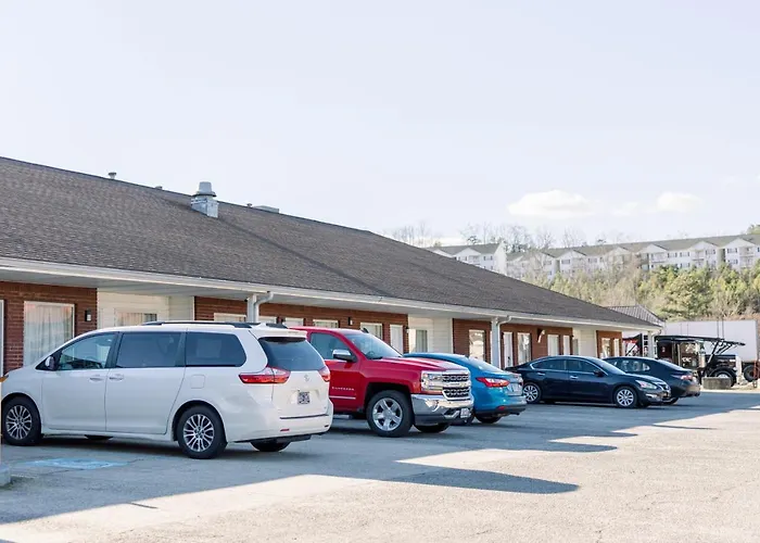 Exclusive Quarters Motel Cleveland