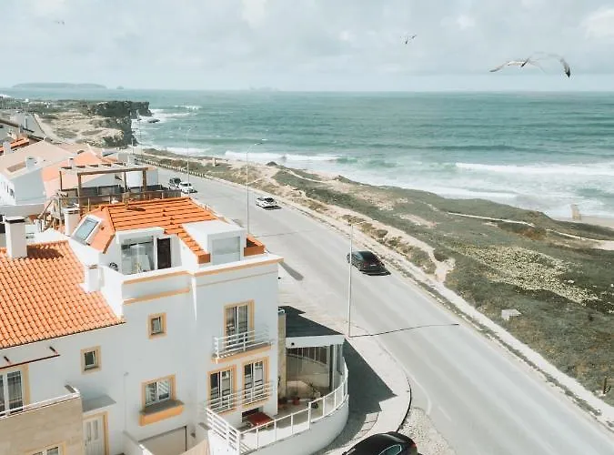 Pksc Surf House Hotel Peniche