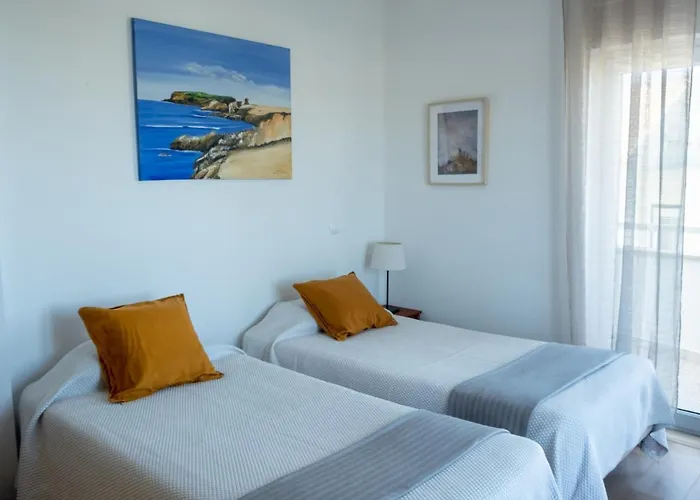 Pksc Surf House Hotel Peniche