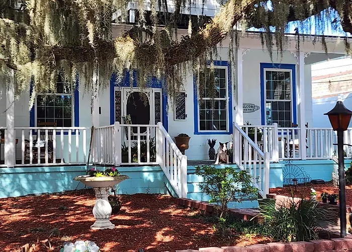 Tybee Island Inn Bed & Breakfast