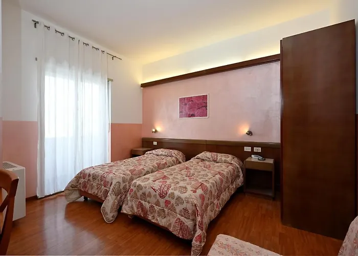 Hotel Italia