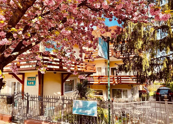 Villa Lux