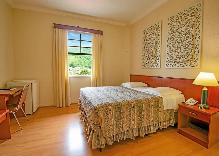 Hotel Monte Real Águas de Lindóia