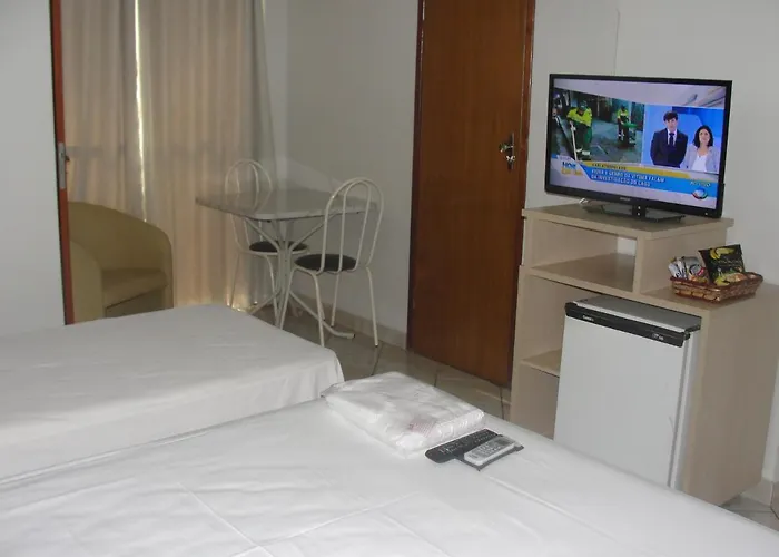 Manhuaçu Center Hotel