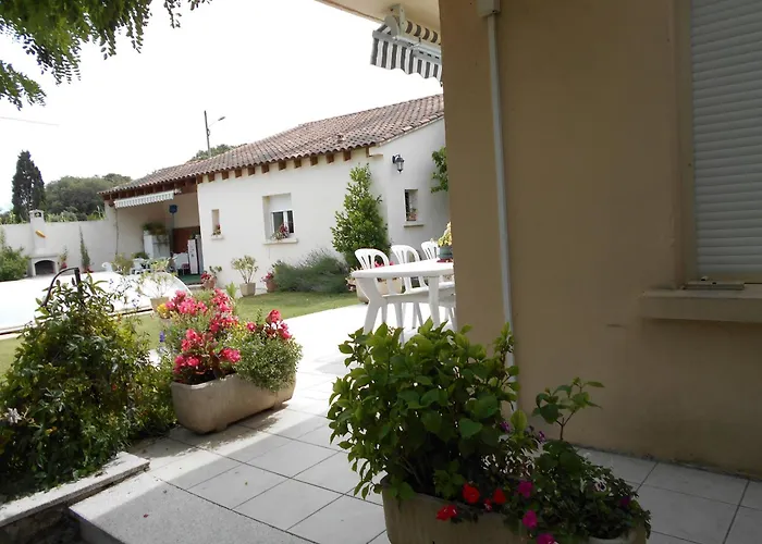 Les Tilleuls B&B Orange 