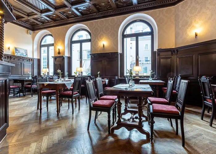 Hotel Mauritius - Im Herzen von Crimmitschau - Frühstück buchbar - Restaurant - Café - Fahrradbox