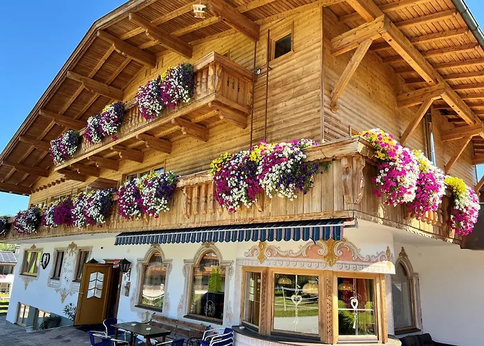 Hotels in Niederau