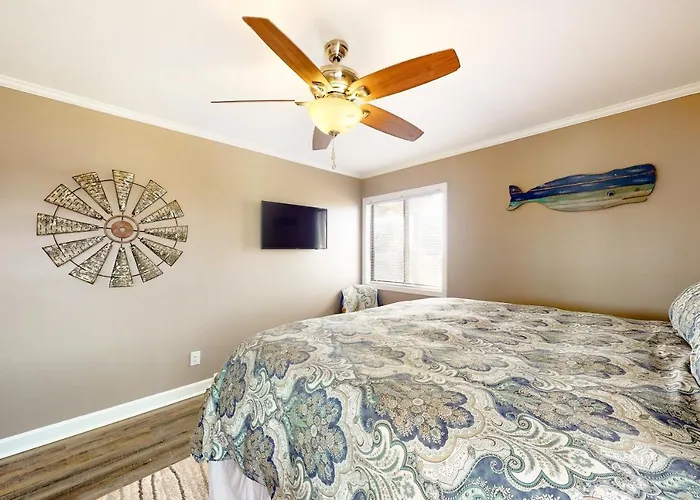 Southwinds E17 Whale Rested