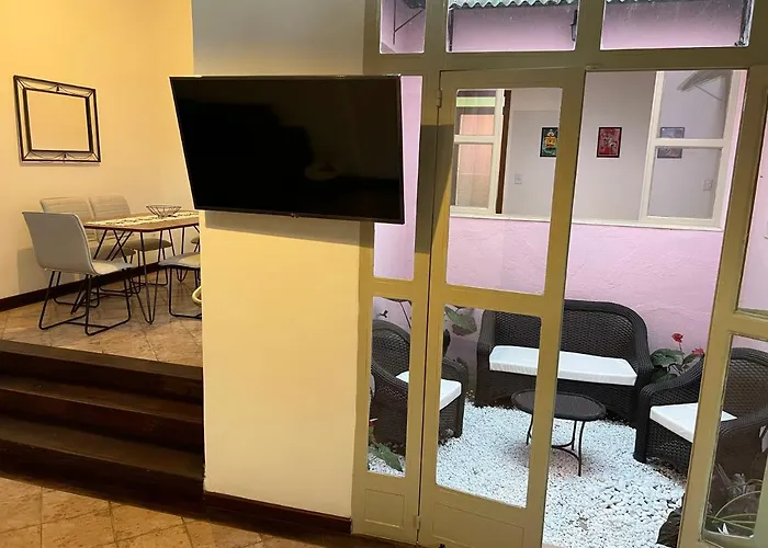 Casa Rosada Seu Refugio Na Serra Miguel Pereira