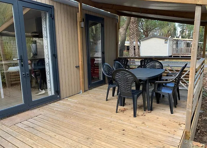 Camping 4 Etoiles Le Bosc Saint Cyrpien Mobil Home