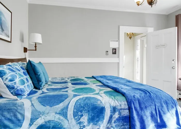 The Thistle Inn Boothbay Harbor