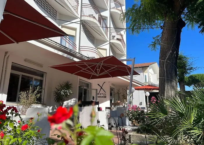 X Hotel Punta Marina