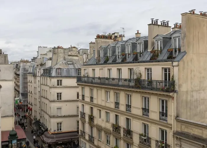 Chic Apartment In The Heart Of Paris Fontenay-sous-Bois