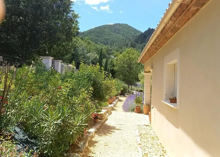 La Benvingude