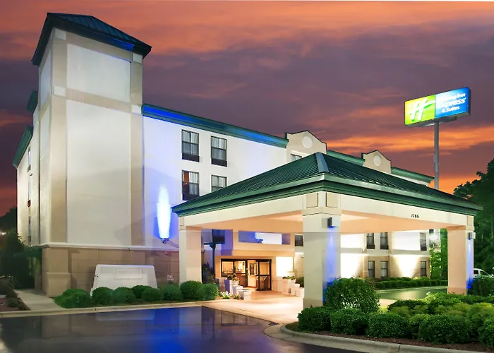 Four Points By Sheraton Fayetteville Fort Bragg