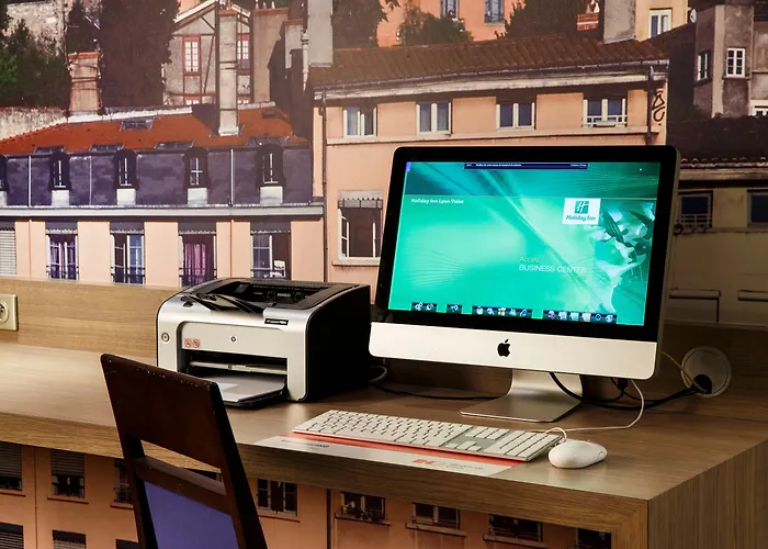 Holiday Inn Lyon Vaise By Ihg Tassin-la-Demi-Lune